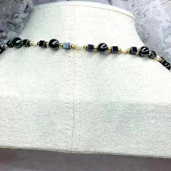 Vintage Stone Necklace with Square and Round Beads - Black White and Gold - Picture 3 of 3